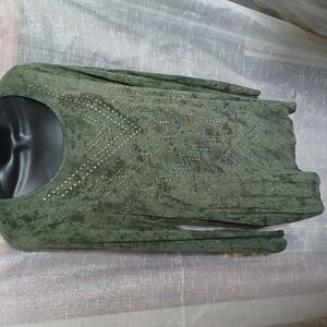 World Unity Top, Green marble color, stretchy, comfortable, long sleeves,  L